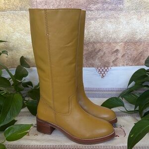 NEW Frye Women’s Camryn Leather Tall Pull-On Banana Knee-High Heel Boots, Size 7